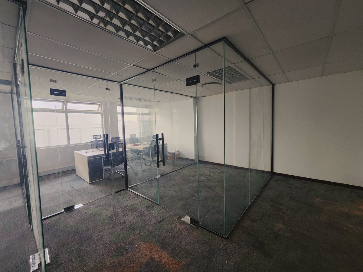 schongrouptz's tweet image. #ujenzi #glazing #fenestration #officepartitioning
