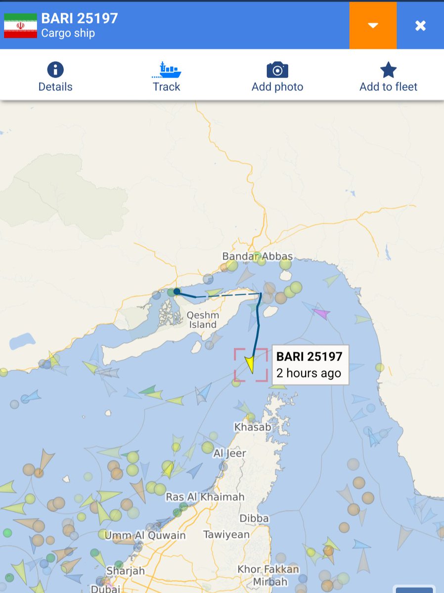 Fabio1971p's tweet photo. Allo stato attuale nello stretto di Hormutz sembra esserci il normale traffico mercantile 🇮🇷. Non pare una zona di operazioni militari intense ne un mare libero ed aperto. https://t.co/I3tRkAvF3q