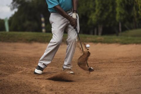 davisexec's tweet photo. They are one of the most-expensive parts of a golf course to build and maintain. And they didn’t always come with rakes. https://t.co/IkOUmnH6HF https://t.co/fzIcM2uclQ