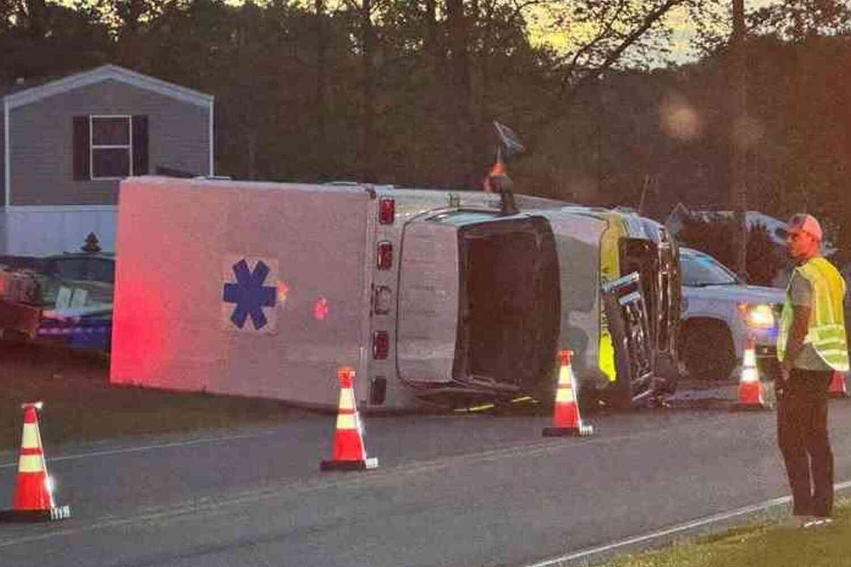 colston's tweet image. Mom and newborn survive ambulance crash immediately after unexpected delivery notthebee.com/article/mom-an… #Alabama