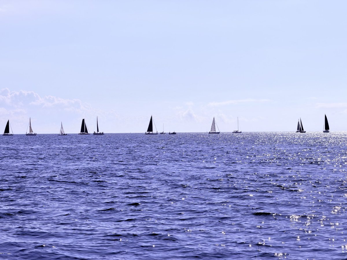 MichaelGShryane's tweet photo. Leaving #Fowey in beautiful sunshine - last leg of triangle race fleet ahead of us. @fowey_festival in full swing. https://t.co/3vyZSHzqMe