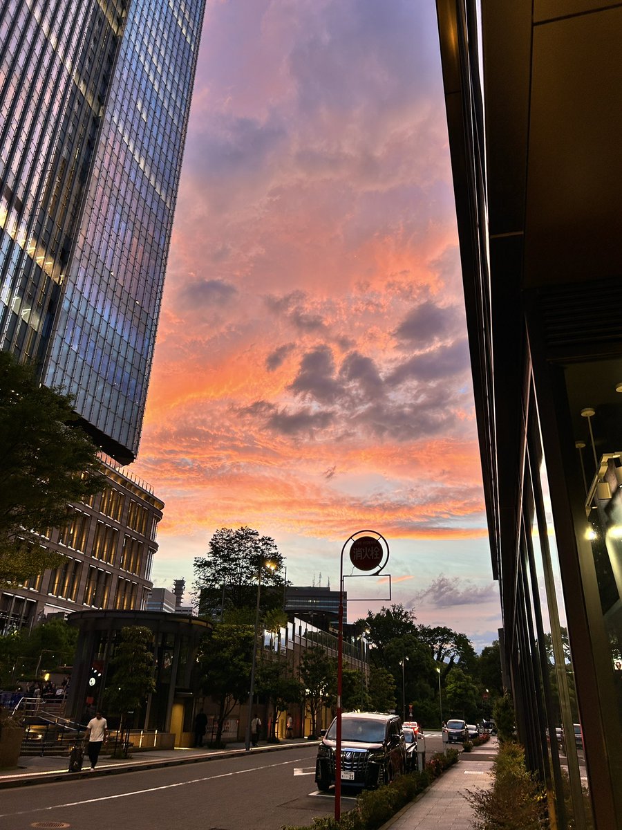 gem_marial's tweet photo. 綺麗な夕焼けも見れたのよ☺️ https://t.co/bGS78A5dPp