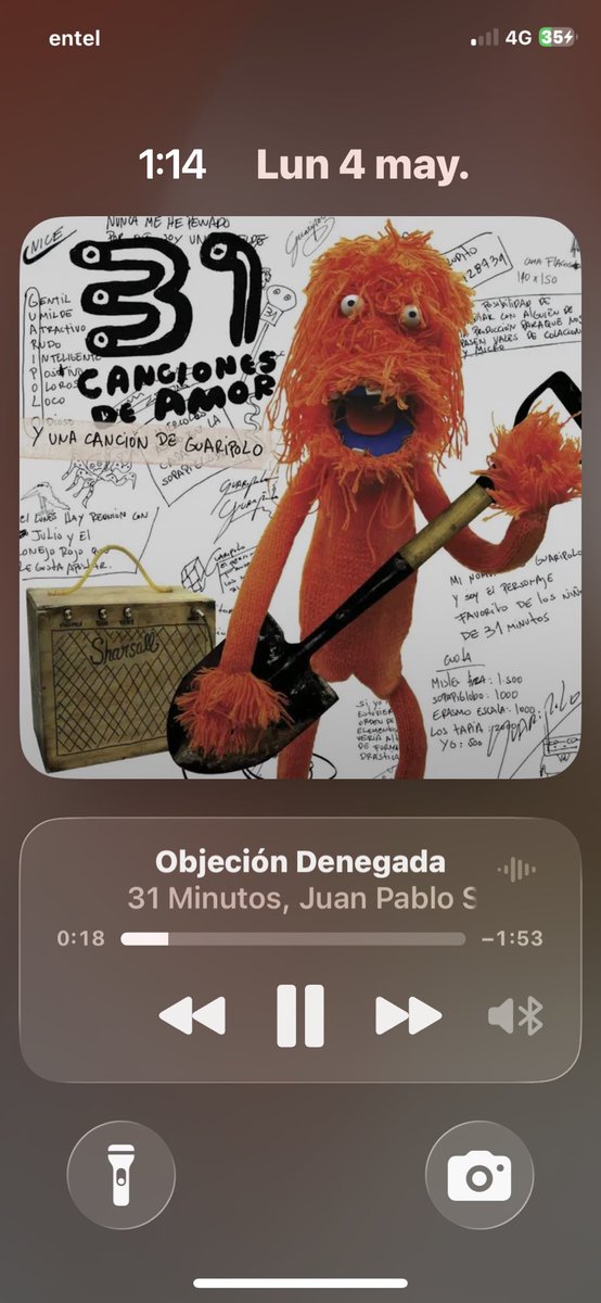 shimizumiau's tweet photo. la canción de la vocera de gobierno que parece que compró el título la cuica kl nefasta https://t.co/hD5tTND83T