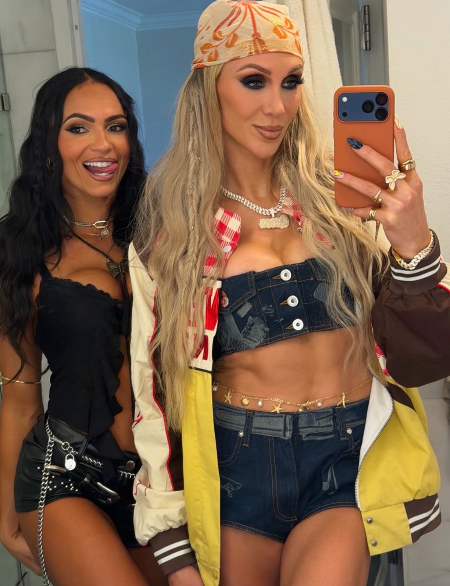 WrestlingWorldCC tweet media