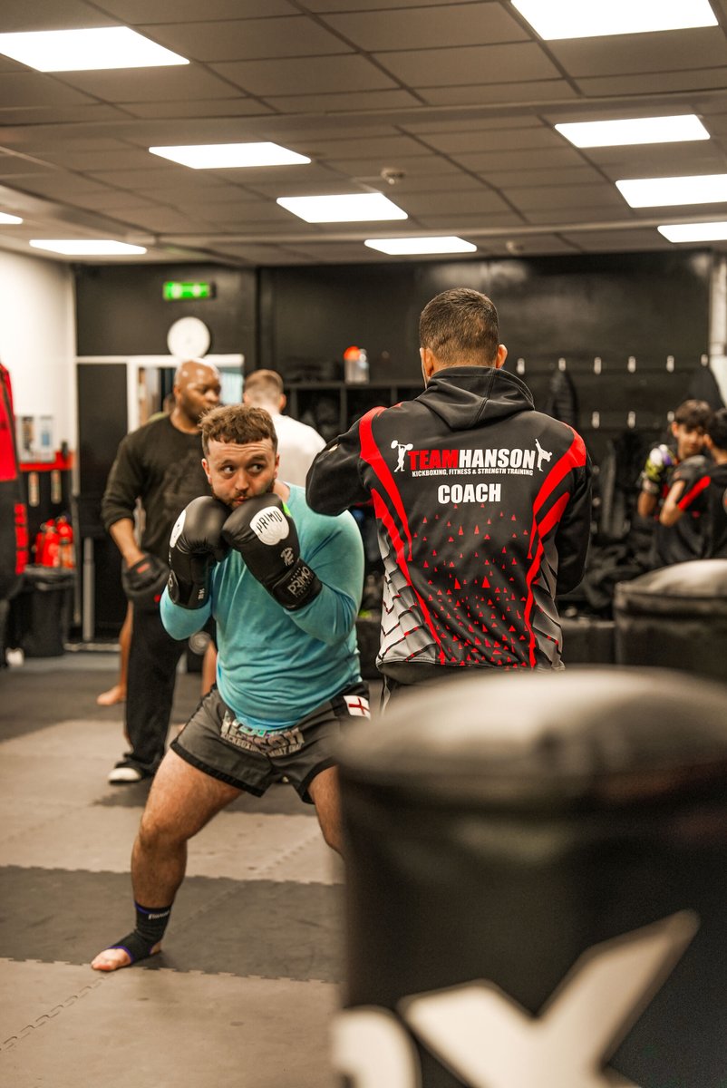teamhanson1's tweet photo. Fintan on the mats, amazing person &amp; amazing assistant coach for our young children 🥊🔥

Are you interested in becoming a community volunteer? Drop us a DM 

Try a FREE class
https://t.co/NI0Ks2pgzY

#HuddersfieldFitness #TeamHanson #Volunteer #Community https://t.co/hl6cBNnwmF