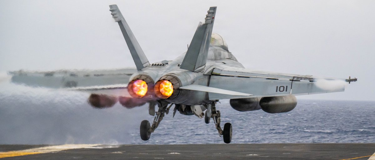 USPacificFleet's tweet image. Launching Power at Sea ⚓✈️🌊

Aircraft from Carrier Air Wing 11 launch from USS Theodore Roosevelt (CVN 71) during flight ops. Advanced training strengthens strike group readiness in the U.S. 3rd Fleet.

📸 MC3 Aaron Haro Gonzalez
#US3rdFleet #CombatReady #USNavy