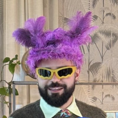 Zach👾 tweet media