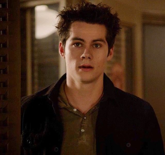 obsessed_wolfu's tweet photo. Cada línea de tiempo tiene su propio Stiles Stilinski. https://t.co/61qahqFlHb