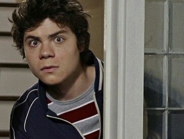 obsessed_wolfu's tweet photo. Cada línea de tiempo tiene su propio Stiles Stilinski. https://t.co/61qahqFlHb