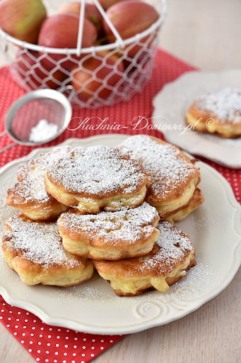 barkhearts's tweet image. ᛝ Foods i’ve been craving (but it’s all mainly polish) ❦
· · ─ ·𖥸· ─ · ─ ·𖥸· ─  · ─ ·𖥸· ─ · ─ ·𖥸· ─ · ·
ᯓ A 🧵4  #edtwt ‘n anyone else!! ♡ ^^
╰┈➤ cals don’t count here!
🏷️: #interactivethread #thisorthat #foodpoll #ricecaketwt #shedtwt
