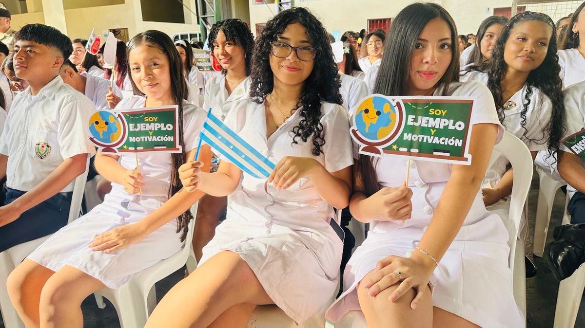 Ministerio de Educación, Deporte y Cultura tweet media