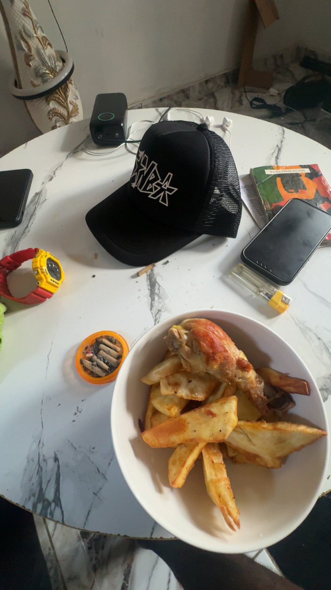 dcsmartt's tweet photo. The cap, tis my brand. https://t.co/uSvTRbF124