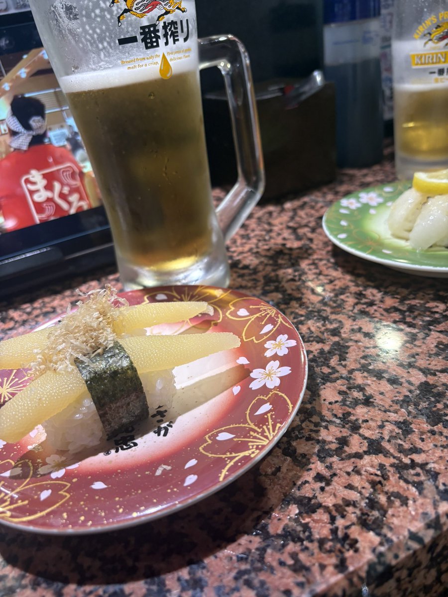 久々に来た❣️

美味しかったなぁ〜

ご馳走様でした😊

#数の子
#寿司