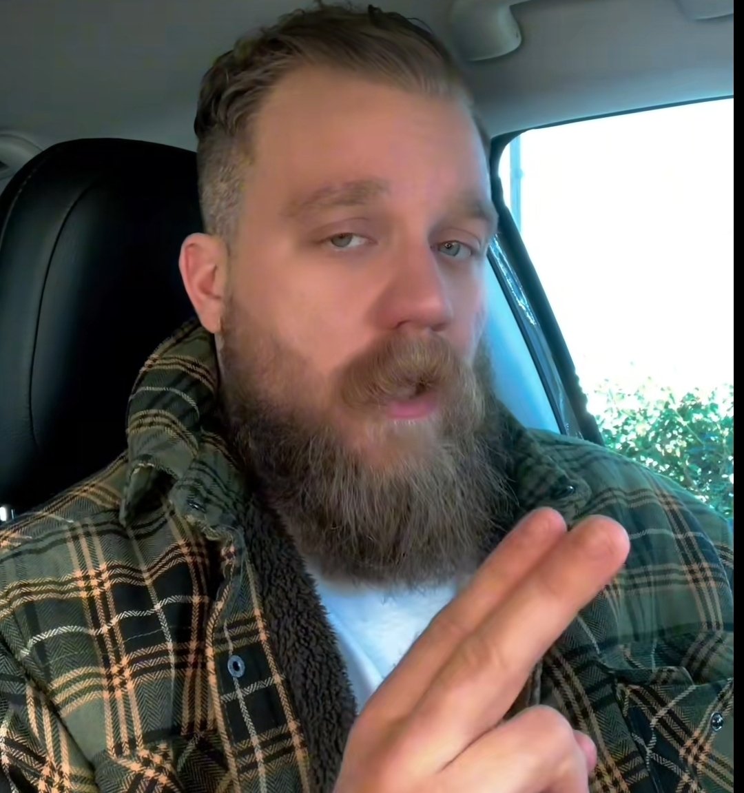 Danny tweet media