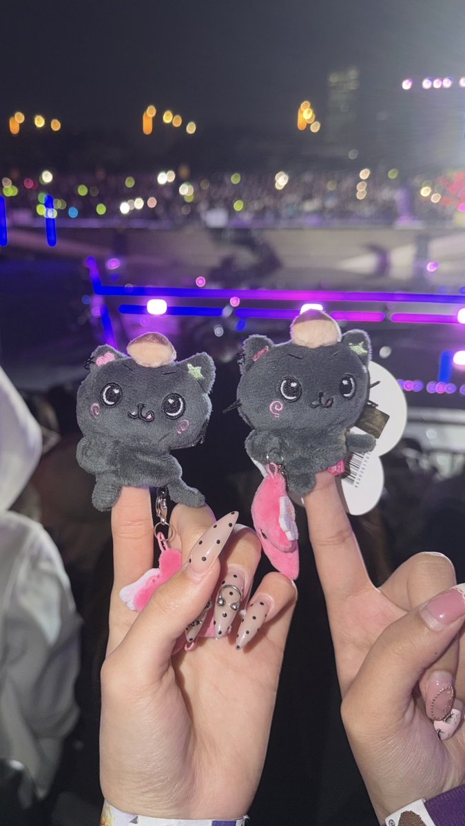 kukkuur's tweet photo. 존잼💕 https://t.co/r8z9XGpgZx