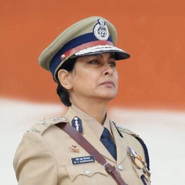 Vishwajeet1516's tweet image. निवृत्त IPS मीरा बोरवणकर यांची  महाराष्ट्र राज्य महिला आयोग अध्यक्षपदी निवड 💐💐

#congratulations #Women's #Commission #maharashtra #state