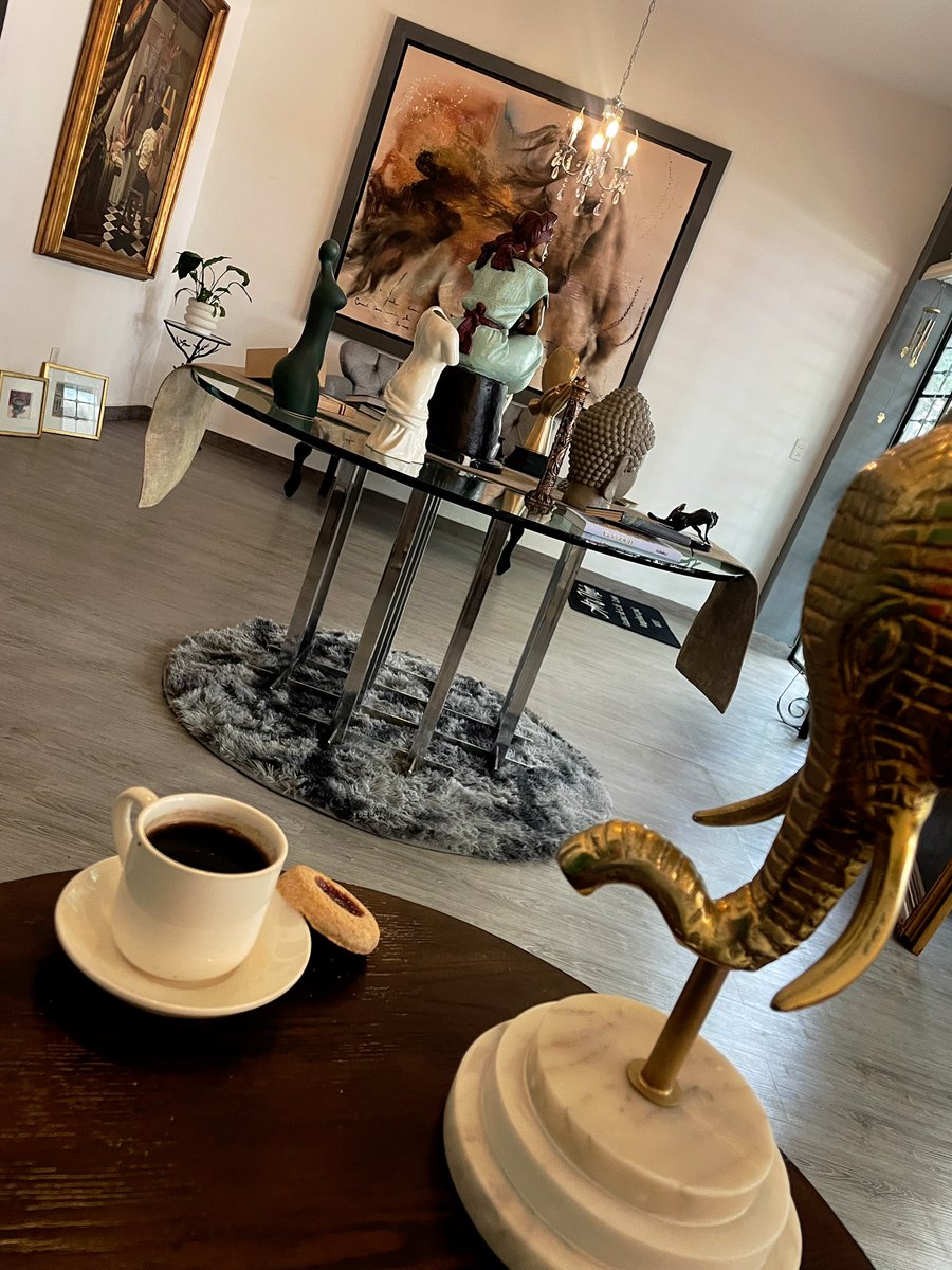 HerrerosAurora's tweet image. Coffee… this is life .

#coffee
#art