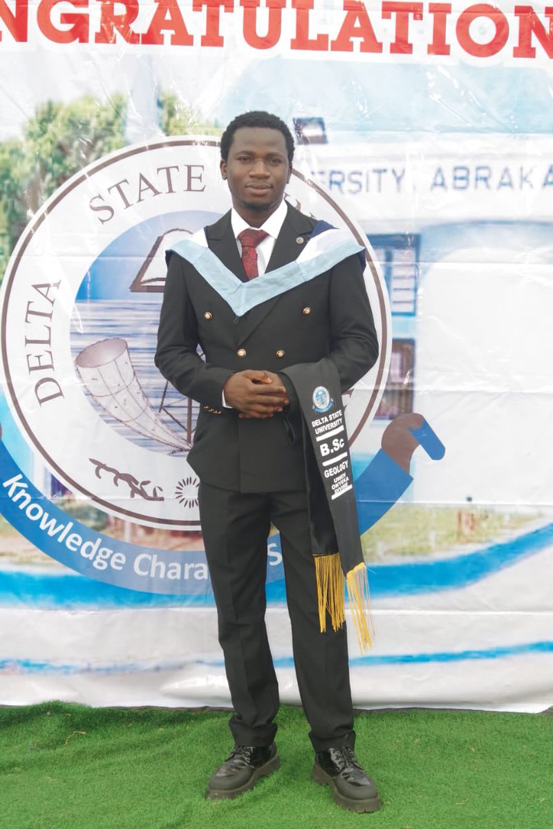 Big____Dee's tweet photo. https://t.co/vHFnX6fdNt Geology 🎓
Graduated as the Second Best in my Department. Grateful for the journey, proud of the result.
#delsu #classof2025 https://t.co/q350n8hjrb
