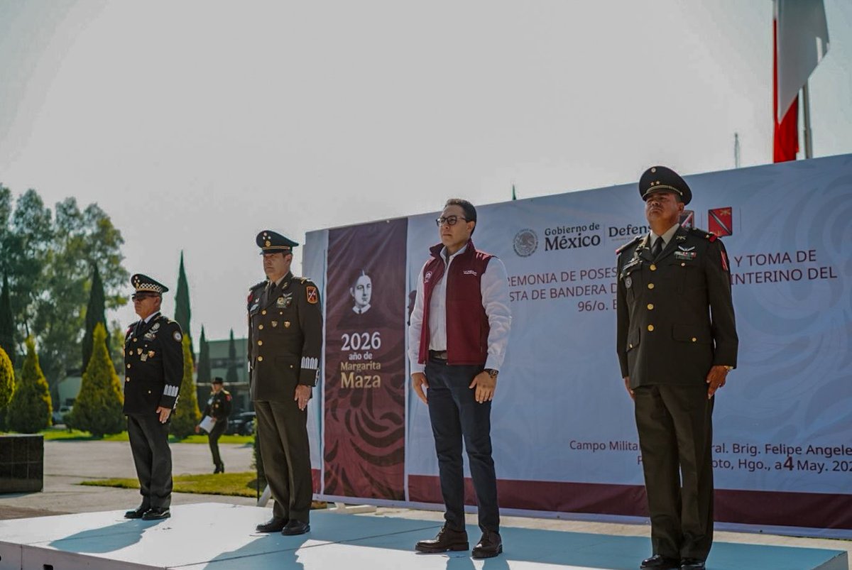 Asistí a la ceremonia de toma de posesión al cargo y protesta de bandera del teniente coronel de Infantería Joaquín Rodríguez Escobedo. 🇲🇽

Mantener una coordinación estrecha con nuestras Fuerzas Armadas es fundamental para que la paz y el orden prevalezcan en nuestra ciudad.🏙️