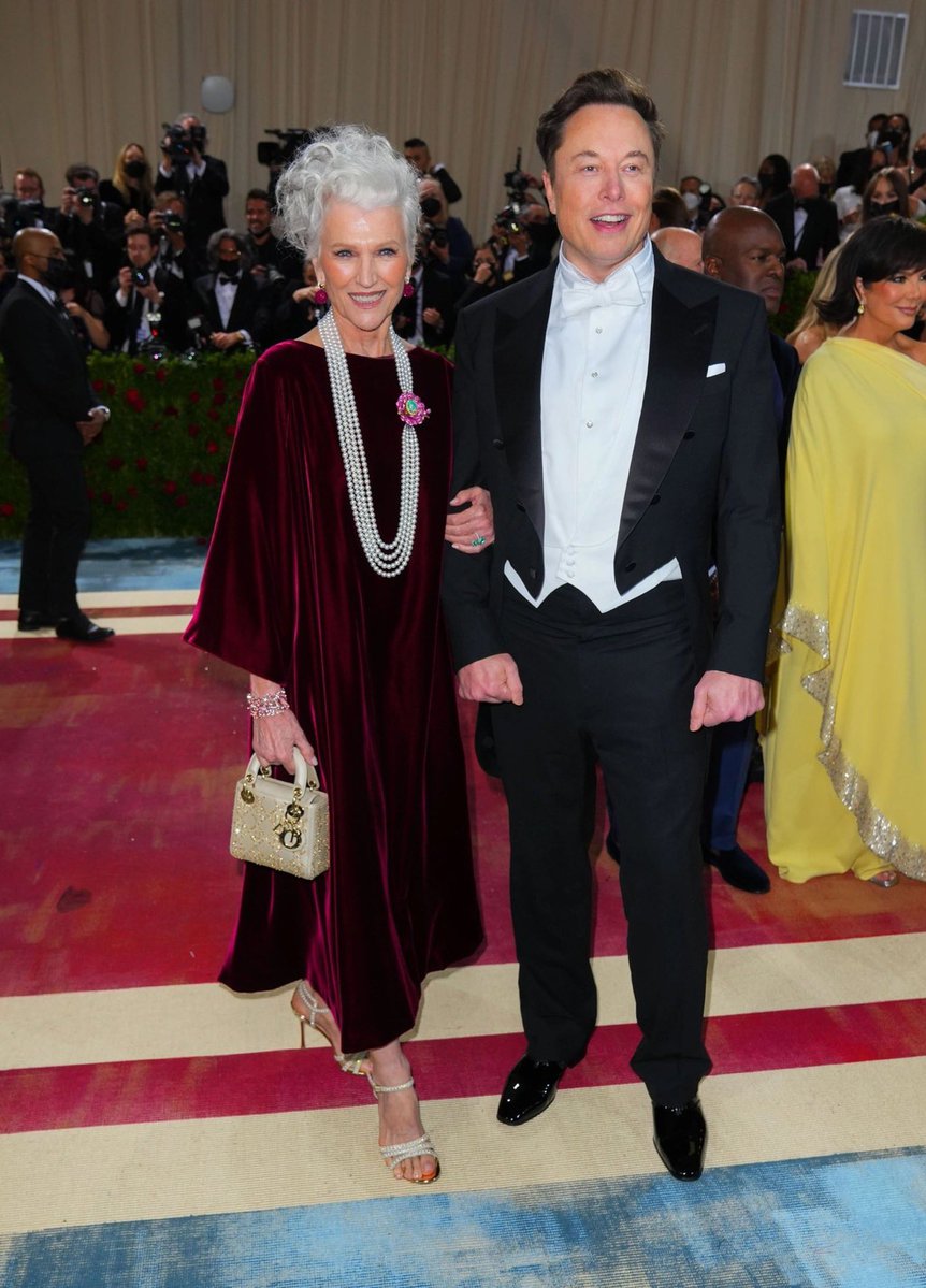 Maye Musk tweet media