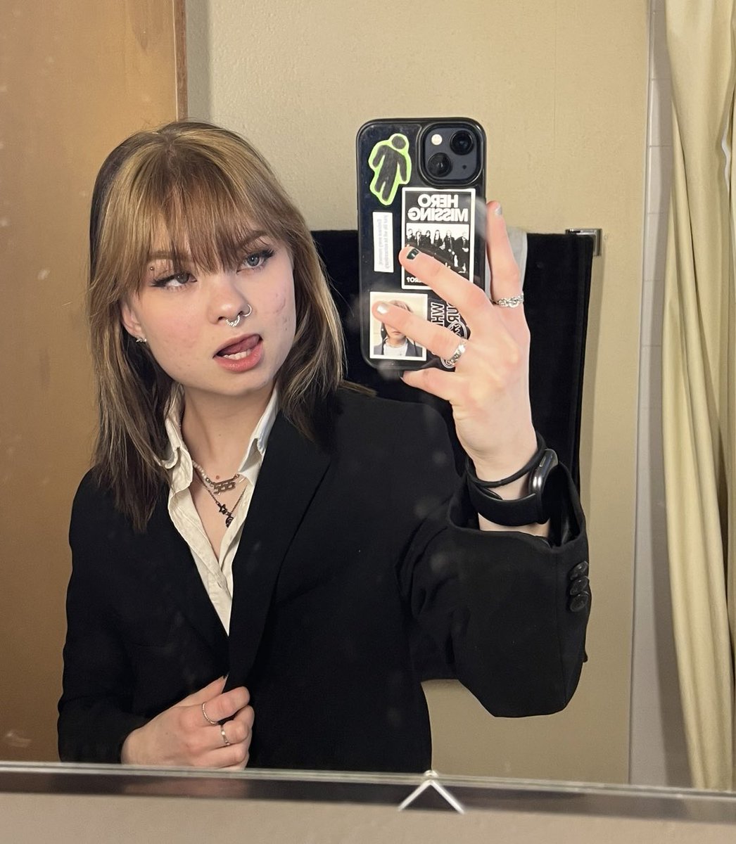 🕯️𝙗𝙧𝙮 ᵕ̈ tweet media