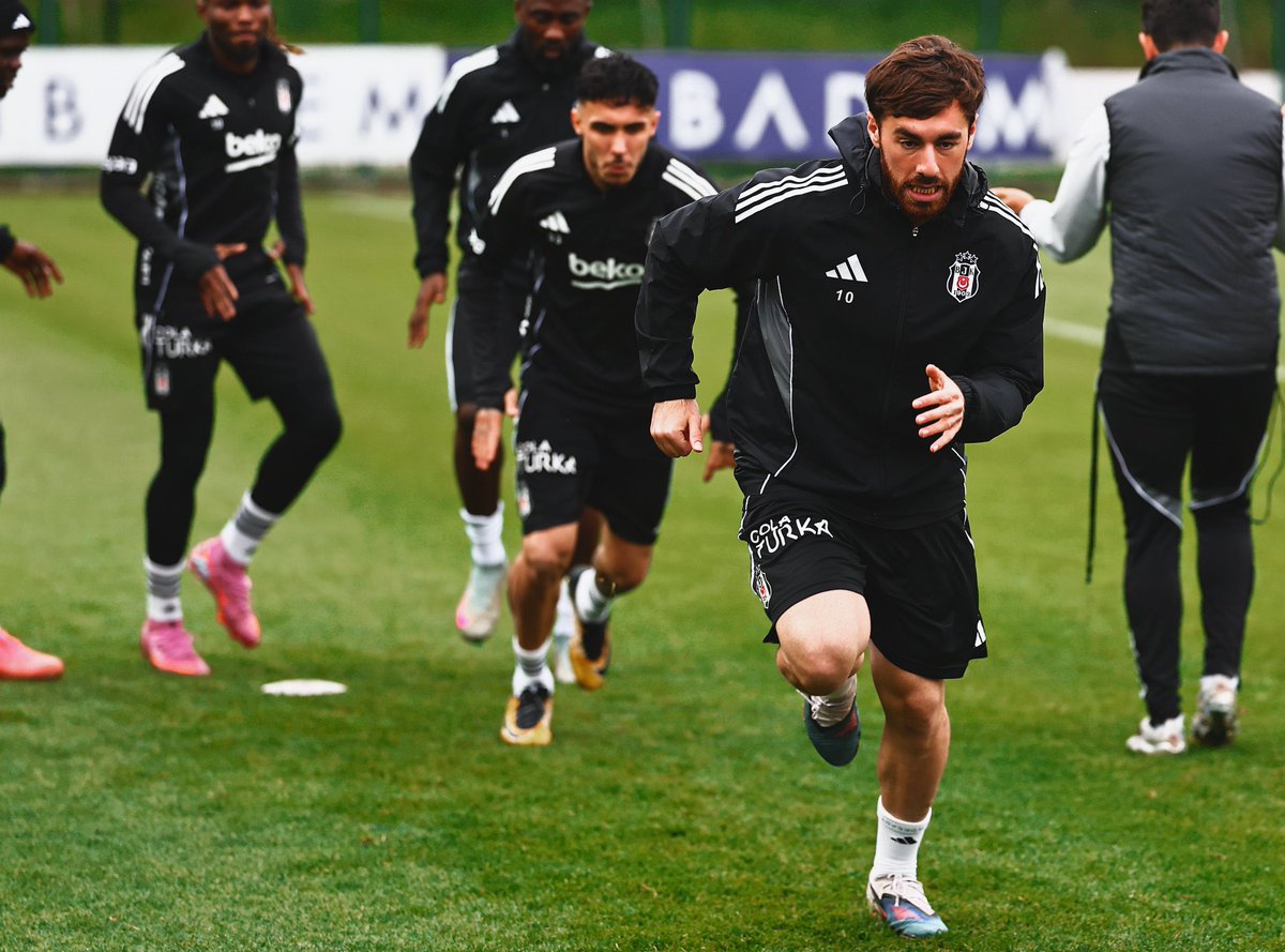 90+ Goal tweet media