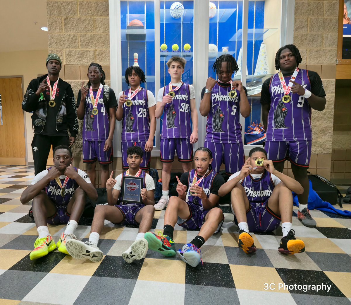 jh95skills's tweet photo. 🏆 CHAMPIONSHIP SUNDAY 🏆

Congrats to our 3 1st Place Championship winners from Weekend #7 🔥🔥

15U Boys (A): 4-0
15U Boys (B): 2-2 (silver bracket) 
17U Boys (A): 4-0

#95Family 💙 https://t.co/OifRSapiCm