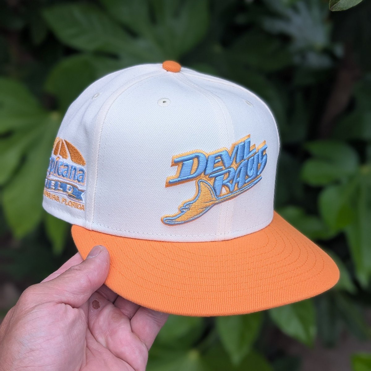 florida_grand's tweet image. Devil Rays hat loading. #RaysUp