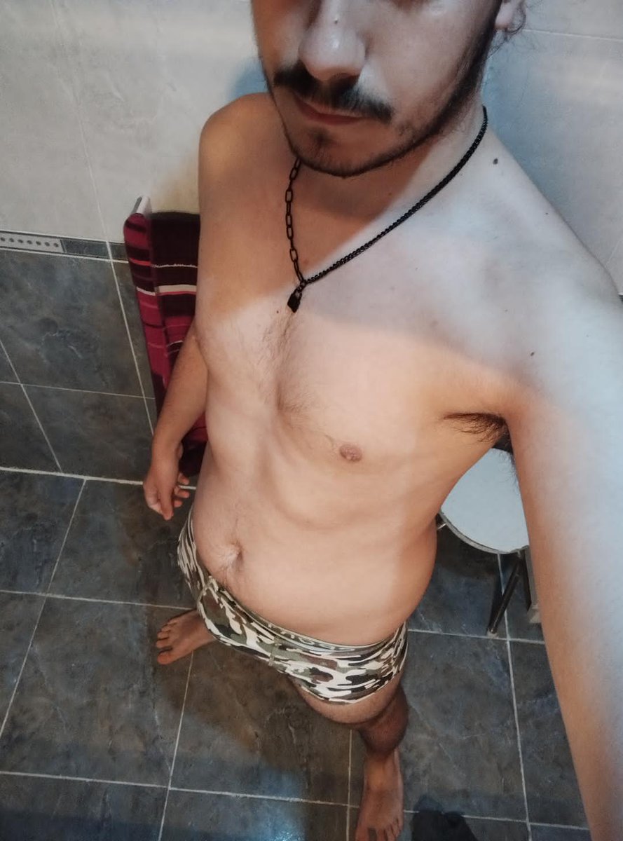 hypnotictac's tweet photo. I present to you my apprentice: SwitchTac @hypnoslave1

In the end, he earned his chain and the recognition of being a very good boy. https://t.co/7JvWFpeqq6