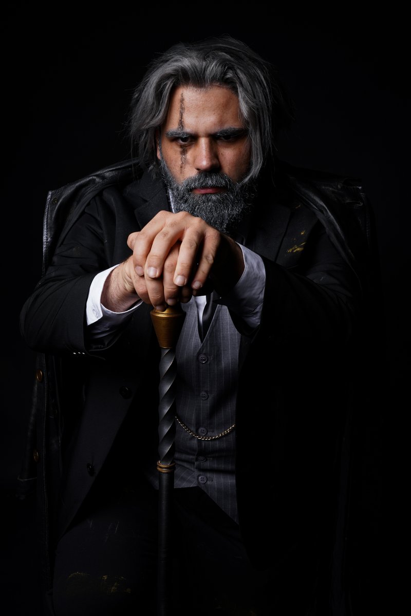 MrDorian71's tweet photo. "Si... pour te sauver, je dois te perdre... qu'il en en soit ainsi." - Renoir

Très content de ce cosplay. Heureux aussi de le porter pour le 1er anniversaire de Expedition 33 ! 🎂 https://t.co/c2nvaQ4N8p