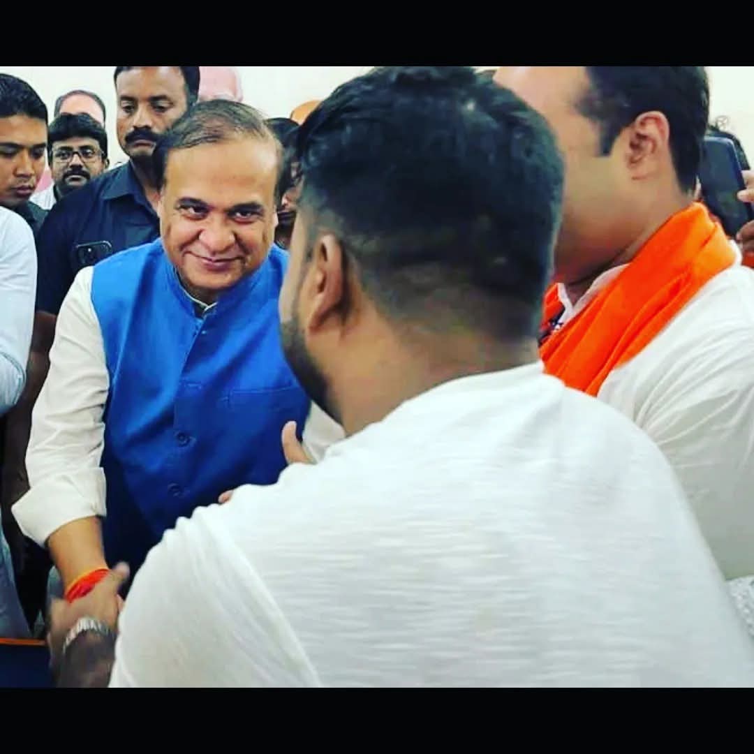 aaaanshu's tweet photo. #HimantaBiswaSarma #JeetKiHardikBadhai @himantabiswa https://t.co/4jfhVHYZRN