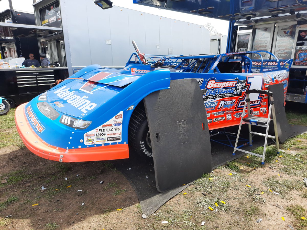 Cody Hicken tweet media