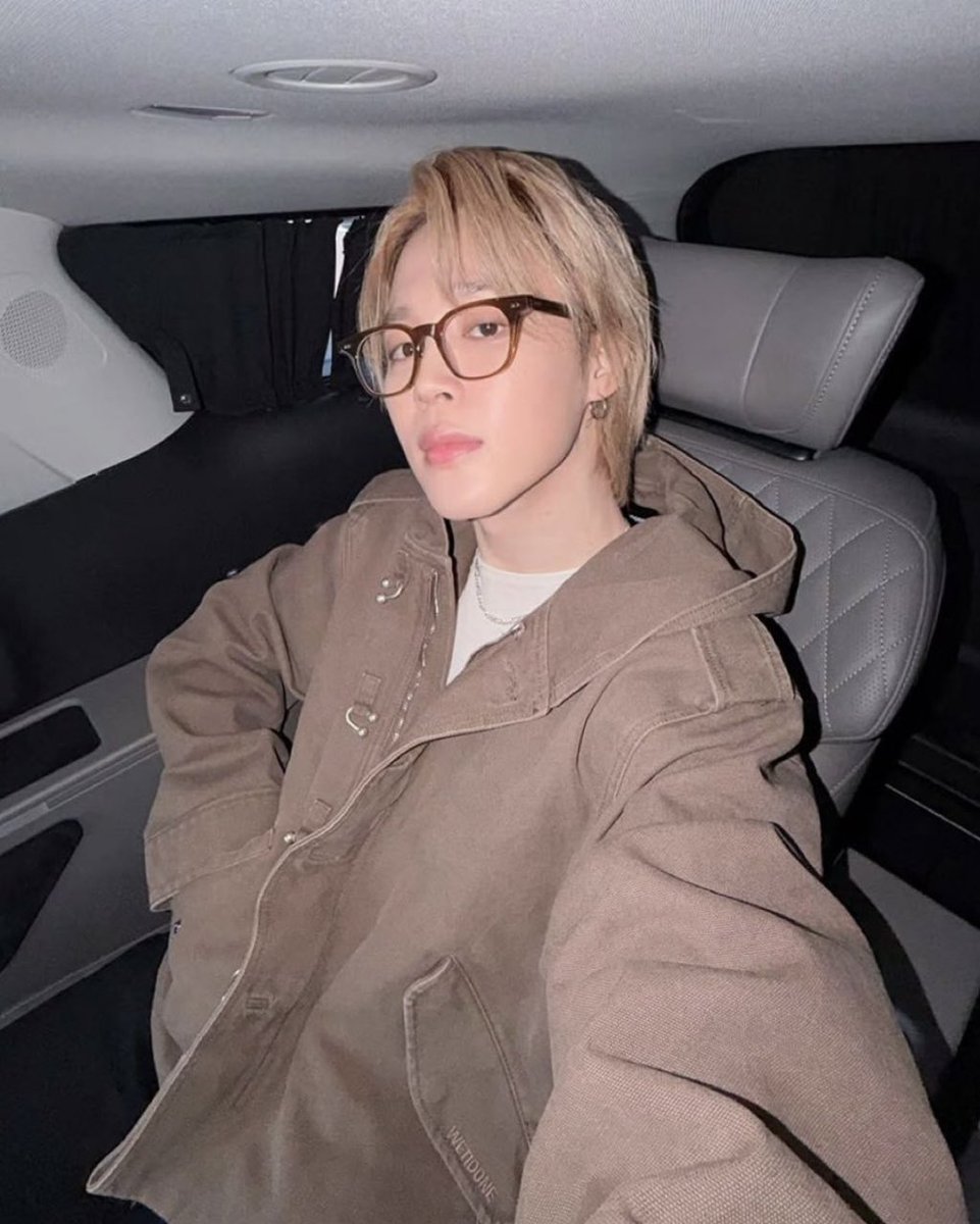 jo⁷ 🦋 is seeing bts tweet media