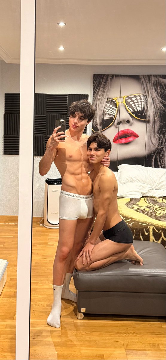 Do you think he was a good boy? 🤭

<a href="/taylertwinzw/">taylertwinkx🔥</a>