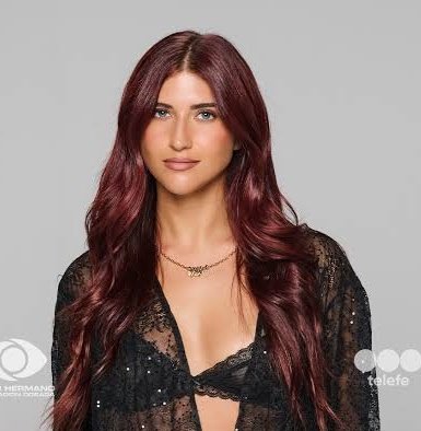່Danielle 🌪️ tweet media