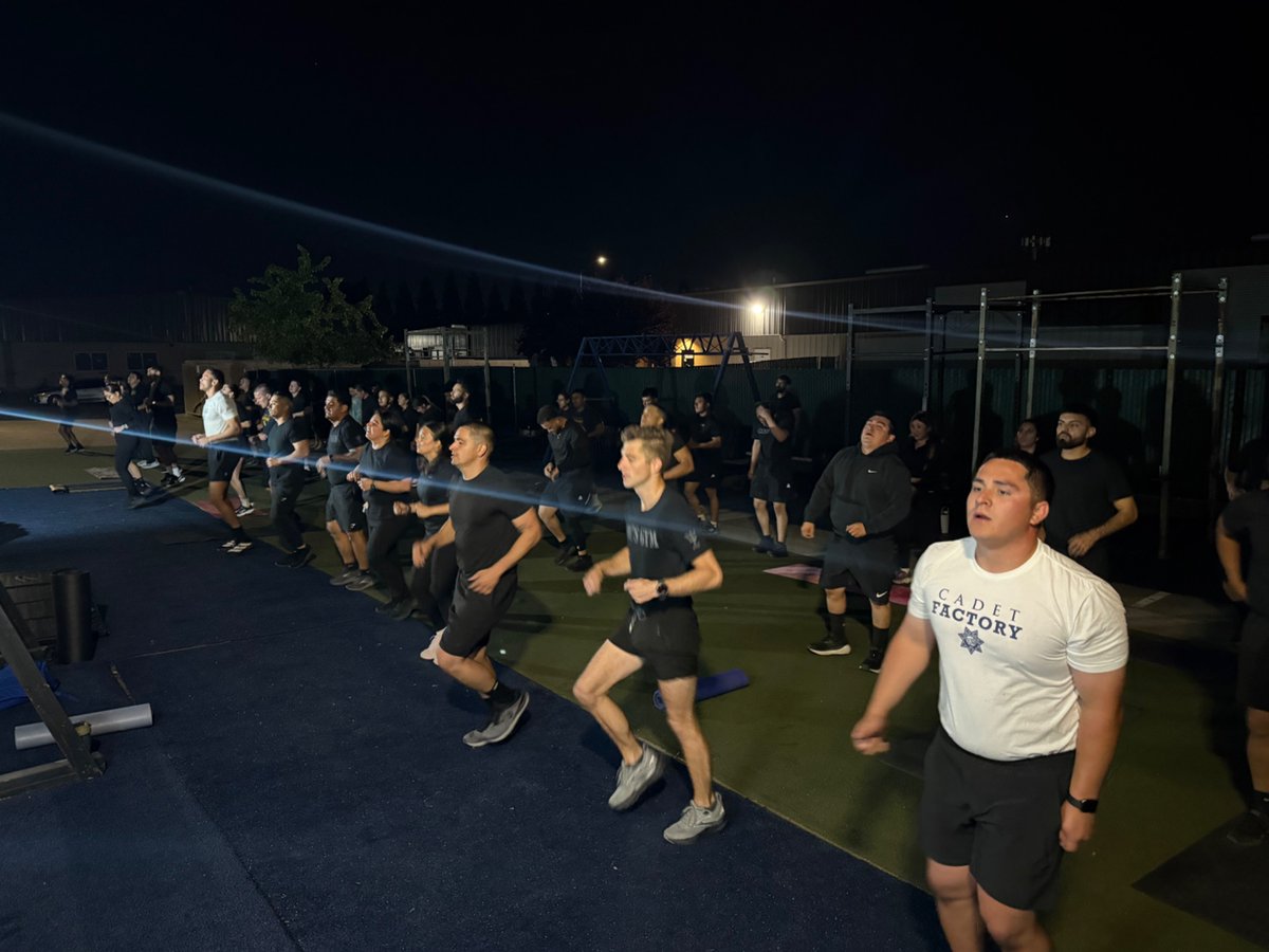CHPCentralDiv's tweet image. May the 4th be with you…but there’s no force stronger than discipline. 

Our Fresno APP workouts aren’t about luck—they’re about preparation, grit, &amp;amp; showing up when it counts.

If you’re serious about joining the CHP, it’s time to train like it.

Join us. Earn it. #CHP #DocsGym