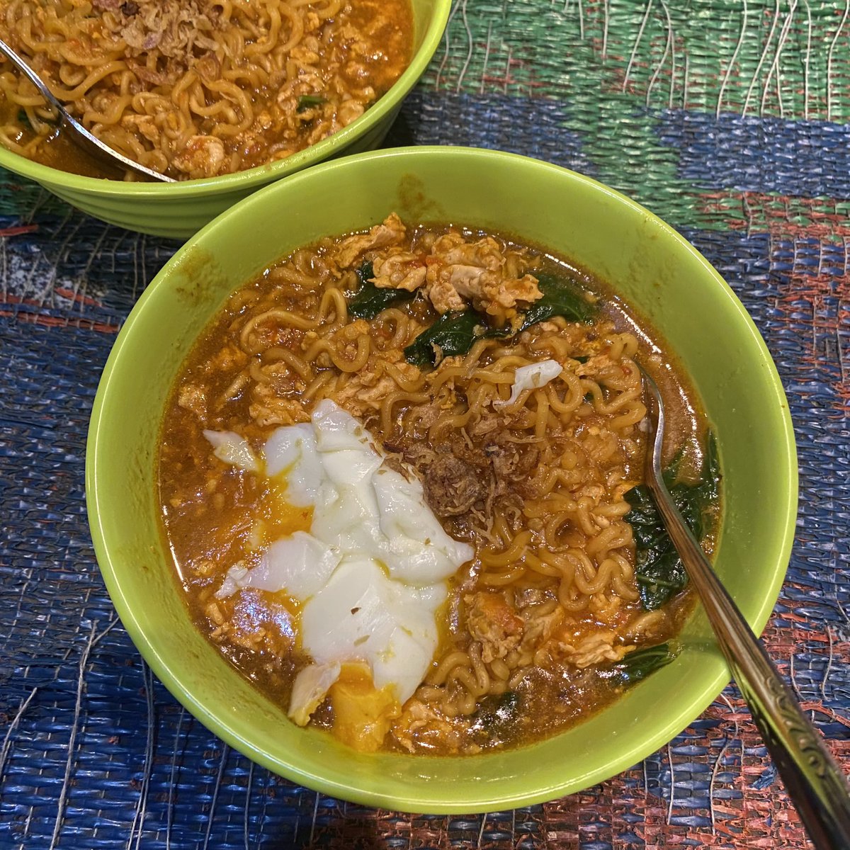 dysafiaa's tweet photo. mie nyemek terenak yang pernah aku coba, segini 12rb aja murah banget! https://t.co/QRAlFiRLhm