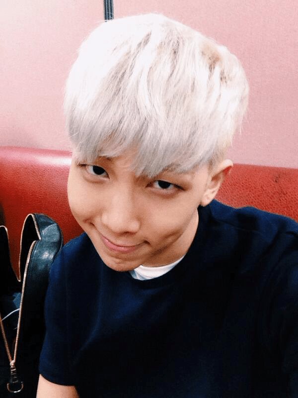 acervo bangtan tweet media