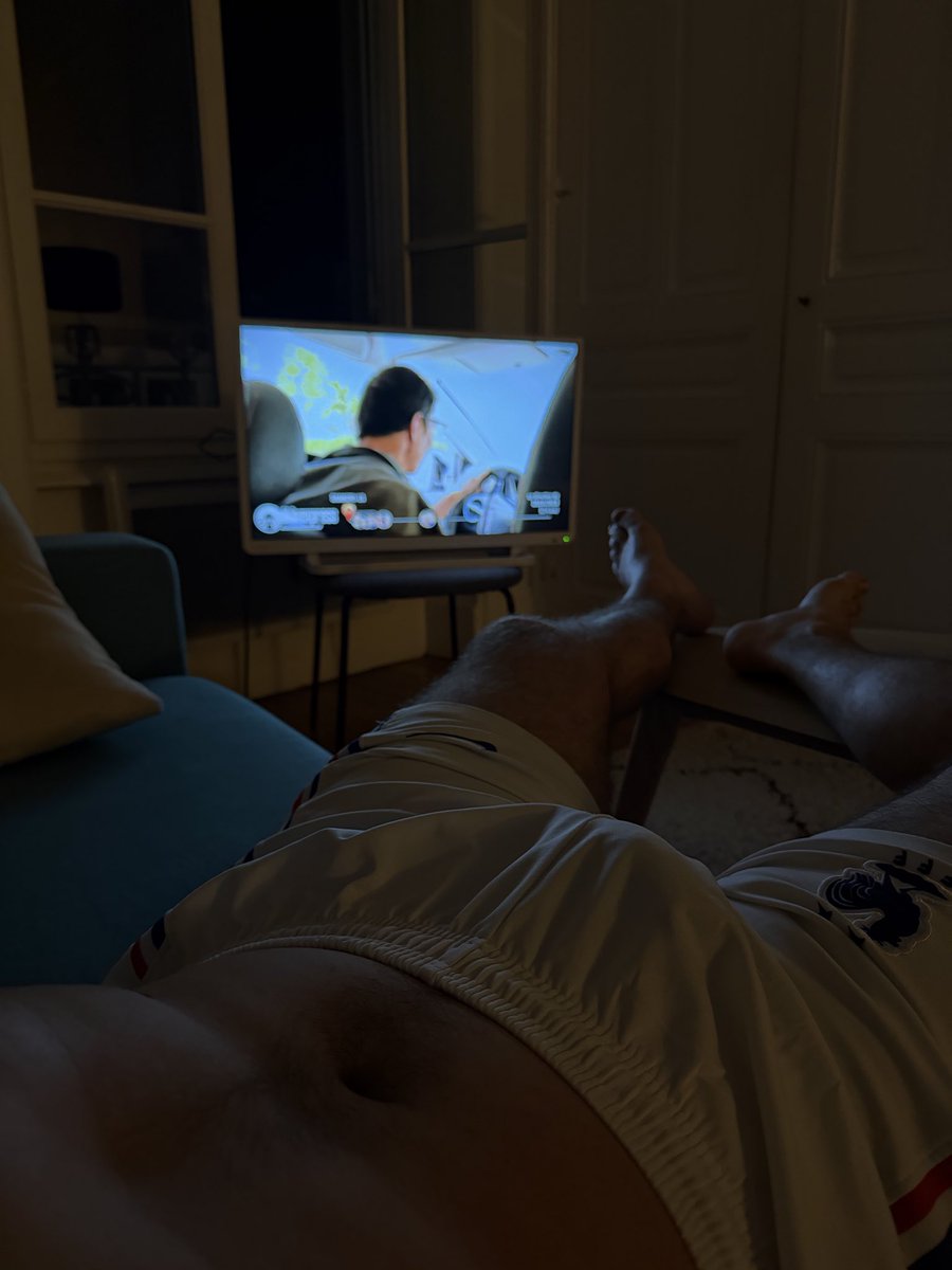 Hugo tweet media