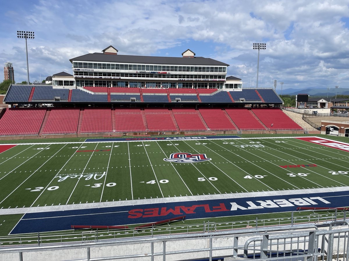 LibertyTix's tweet photo. POV Friday🏟️

Sec. 215, Row G can be yours this fall for the @Liberty Football season! These benchbacks are above the student section. 

The cost is $150 each with no membership. Buy online at https://t.co/cMkVE2qpnQ or call 434-592-5015 today! https://t.co/V5m4KwJDhi