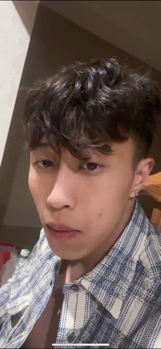 gyhuu tweet media