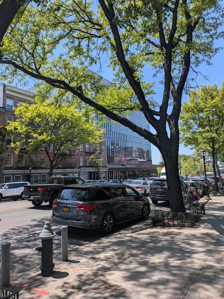 mpineofficial's tweet image. I'm at a great emergency department hospital again. Since the NYC police started harassing me strangers blow smoke in my direction while they are harassing me. The police say it's just a coincidence and the normal flow of things. 5/4/2026. #nypd #fbi #police #cops #newyork