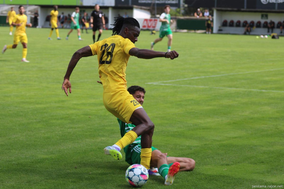 ToureaDesire's tweet image. IG: instagram.com/toureadesire?i…
YT: youtube.com/@15tad?si=p8qR…
 TIKTOK: tiktok.com/@touread23?_r=…

#footballhighlights #soccerhighlights #scouting #footballtalent #nextgen