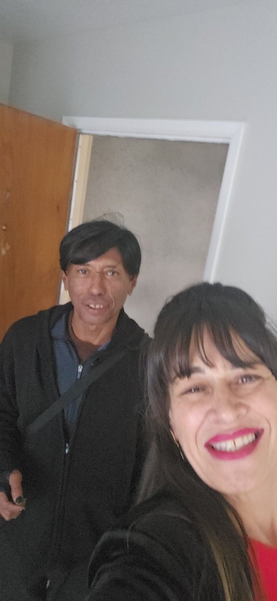 CommunitySvcs's tweet photo. From hospital to home! 🏠 After facing a medical crisis, LB worked with BACS to secure stable housing and a fresh start. He’s now working with a career coach and is reunited with his two cats. “The change in him is undeniable.” 🌟
#Independence #BACS #WhateverItTakes https://t.co/uw50OVmmxk