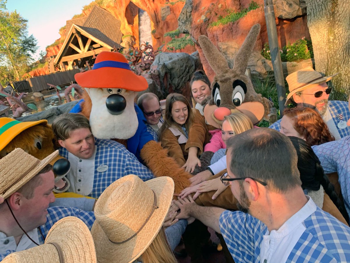 Splash Mountain Historical Society tweet media