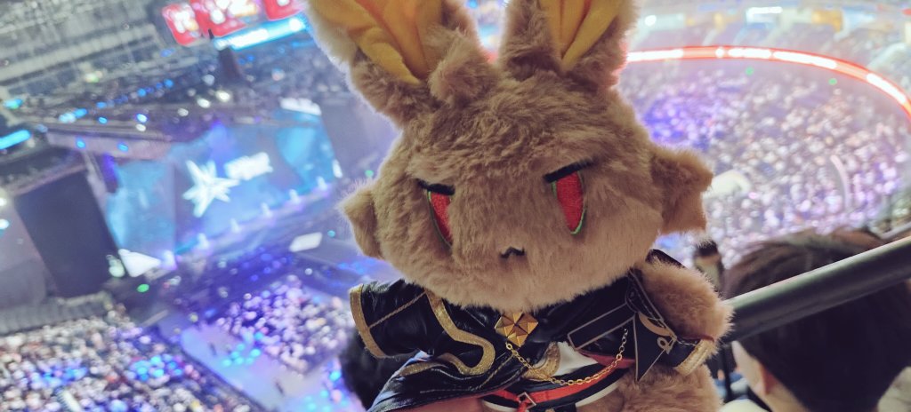 DeemoMr's tweet photo. 🥲好想回到五一前…明年也让我抢到音律联觉的票好吗 https://t.co/VPs5ADd1HR