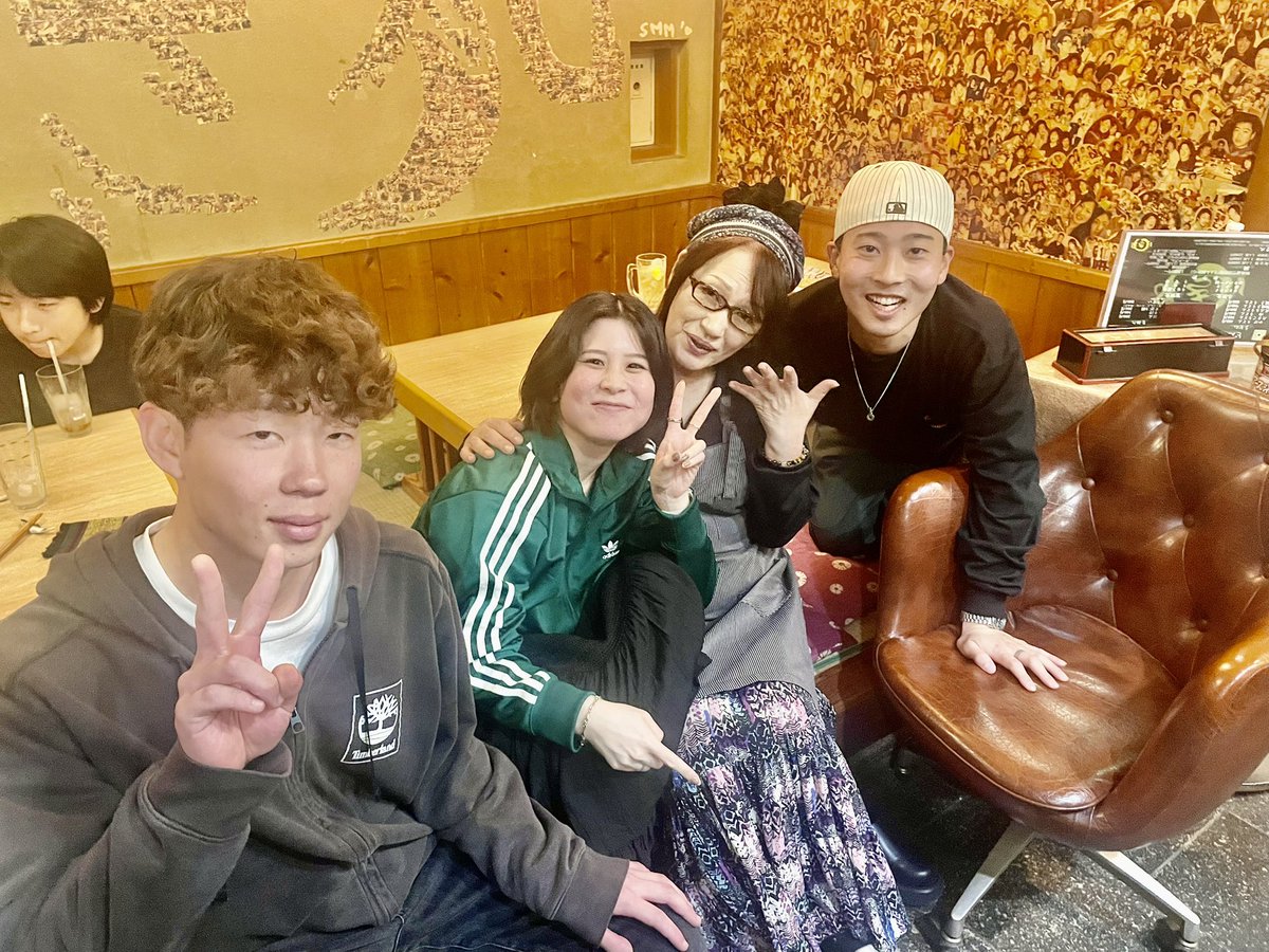 rikimaru_2daime's tweet photo. 🌷イケメンboyさん達可愛いgirlさん達🌷
 thank you💕
またおいでね〜🍚

💕わぁ💕
久しぶりF丸君👍
可愛い彼女連れて来てくれたな😘
Hちゃんまた待ってまぁす❣️
麗音に会えたね🥰👍

✨伊織＆楓＆りょうさん＆拓也 ＆Y枝さんthank you❤️
また待ってまぁす💕 https://t.co/rZQG6zm4hi