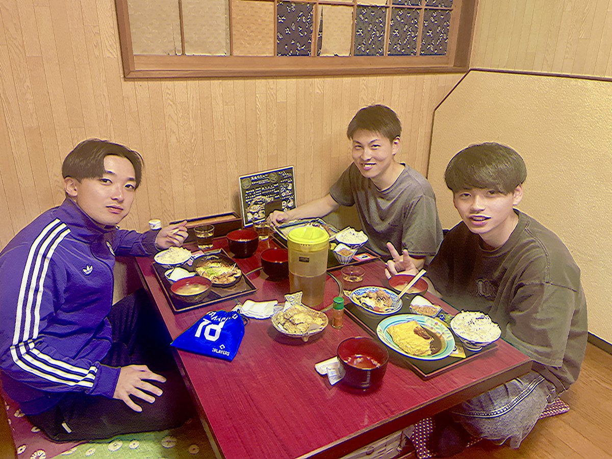 rikimaru_2daime's tweet photo. 🌷イケメンboyさん達可愛いgirlさん達🌷
 thank you💕
またおいでね〜🍚

💕わぁ💕
久しぶりF丸君👍
可愛い彼女連れて来てくれたな😘
Hちゃんまた待ってまぁす❣️
麗音に会えたね🥰👍

✨伊織＆楓＆りょうさん＆拓也 ＆Y枝さんthank you❤️
また待ってまぁす💕 https://t.co/rZQG6zm4hi