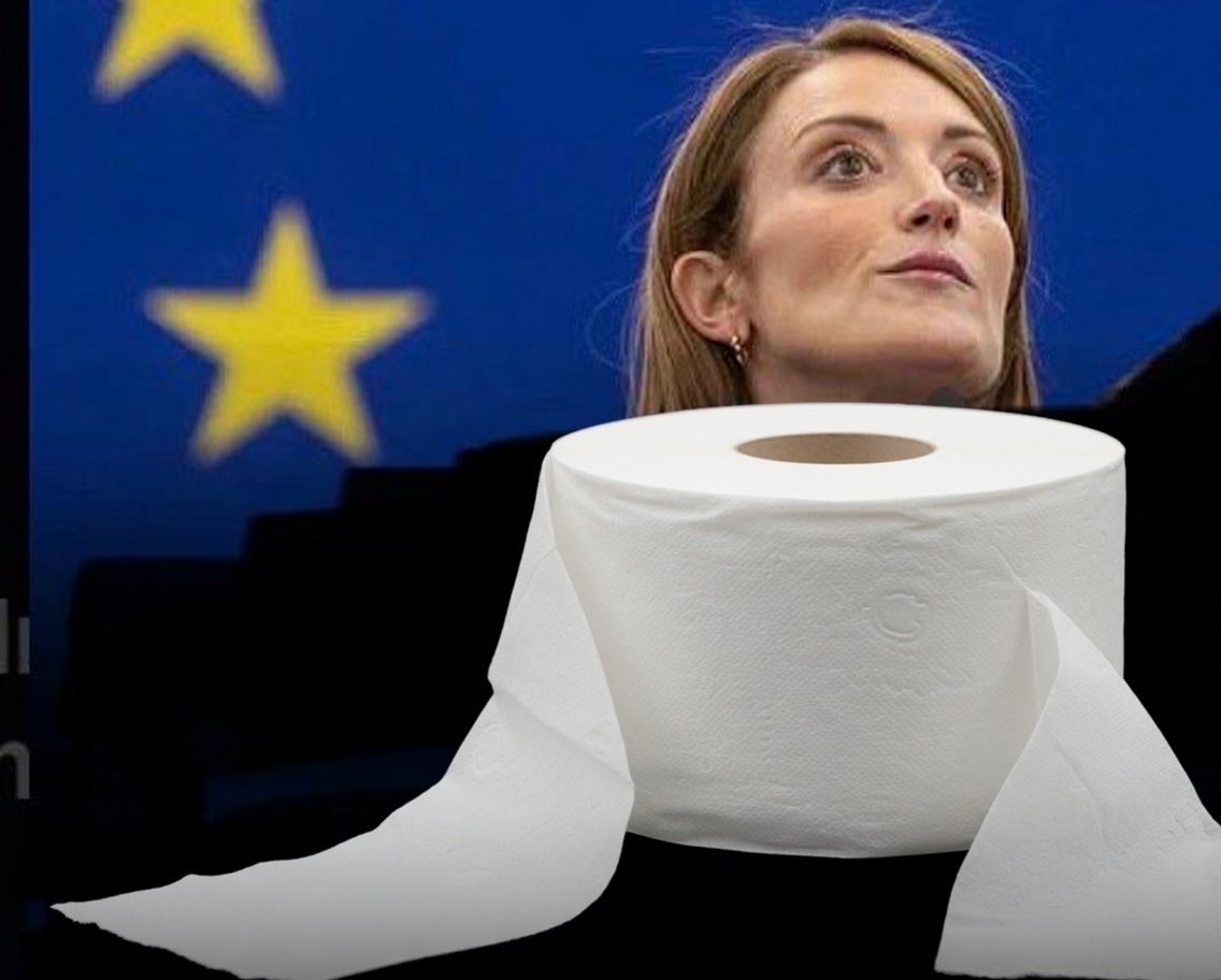 BrunellaCapitan's tweet image. #EU’s Outrageous Double Standard 🇪🇺
The European Parliament just voted to freeze education funds for Palestinian kids because of "content" in their textbooks‼️‼️
They are obsessing over book chapters while 90% of #Gaza's schools have been damaged or destroyed by the IOF and kids