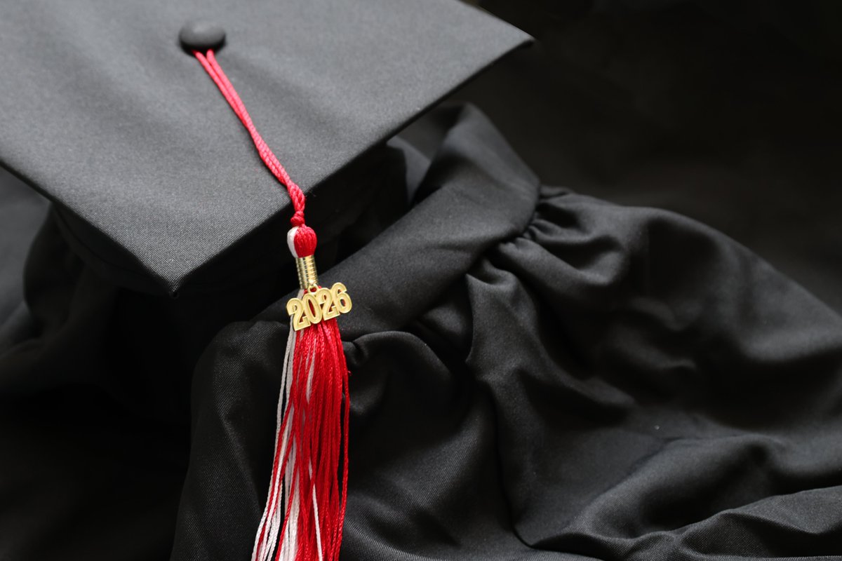 CayugaCC's tweet photo. Commencement is 6pm on May 13 at Falcon Park in Auburn! Class of 2026, if you ordered your cap and gown, remember to pick them up on the campus you selected at any of these days:

May 7: 10am-3pm
May 11: 10am-3pm
May 12: 10am-3pm

#Classof2026 #commencement #graduationregalia https://t.co/zfROK02Ed8